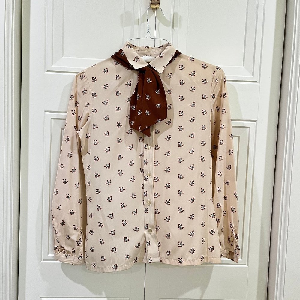 Vintage Tan Floral Print Blouse with Matching Neck Sash